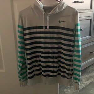 Nike light weight sweatshirt